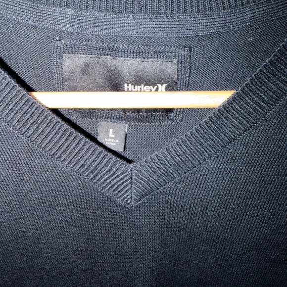 V-Neck Pullover Sweater - Picture 2 of 4